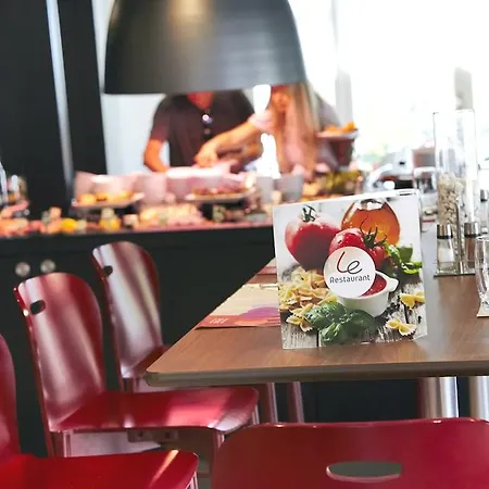 Campanile D'abeau - Bourgoin Jallieu Hotel 3*