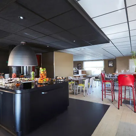 Hotel Campanile D'abeau - Bourgoin Jallieu