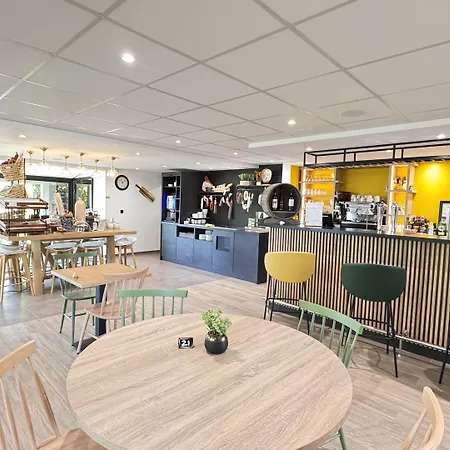 Hotel Campanile D'abeau - Bourgoin Jallieu 3*
