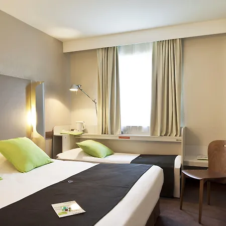 Hotel Campanile D'abeau - Bourgoin Jallieu L'Isle-d'Abeau