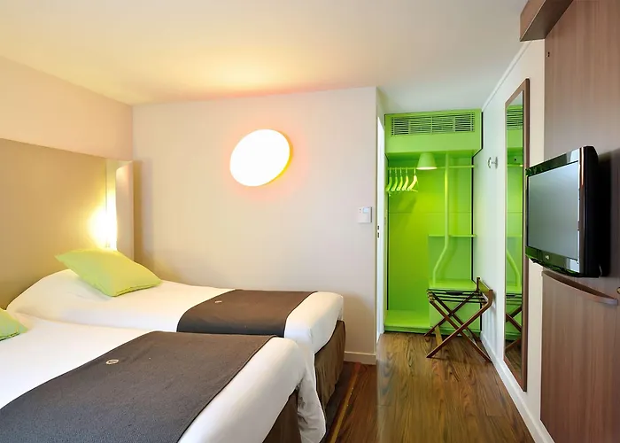 Hotel Campanile D'abeau - Bourgoin Jallieu L'Isle-d'Abeau