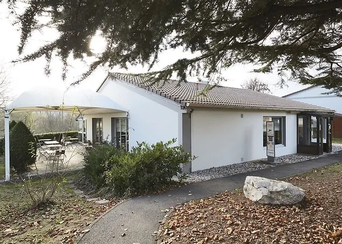 Campanile D'abeau - Bourgoin Jallieu Hotel 3*