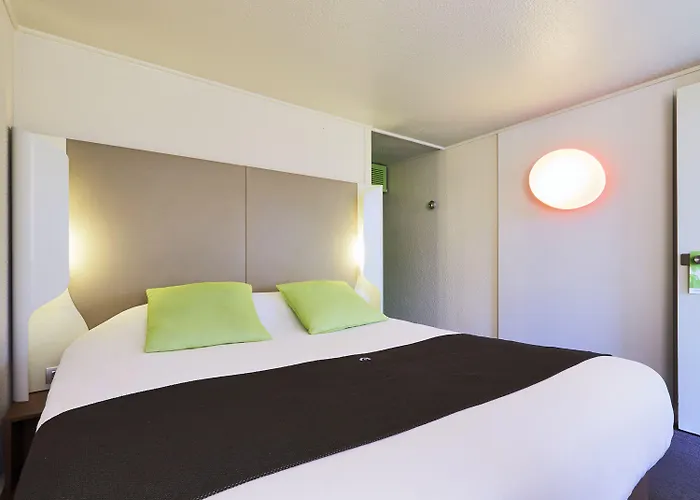 Hotel Campanile D'abeau - Bourgoin Jallieu L'Isle-d'Abeau
