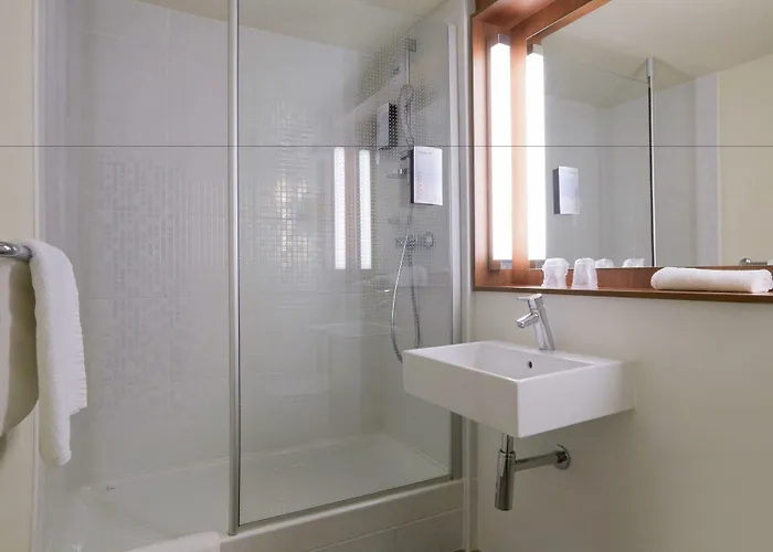 Hotel Campanile D'abeau - Bourgoin Jallieu